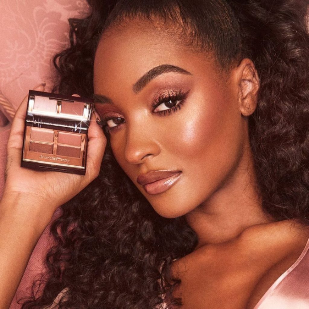 Best Eyeshadow Palettes—Charlotte Tilbury Pillow Talk Dreams Luxury Eyeshadow Palette